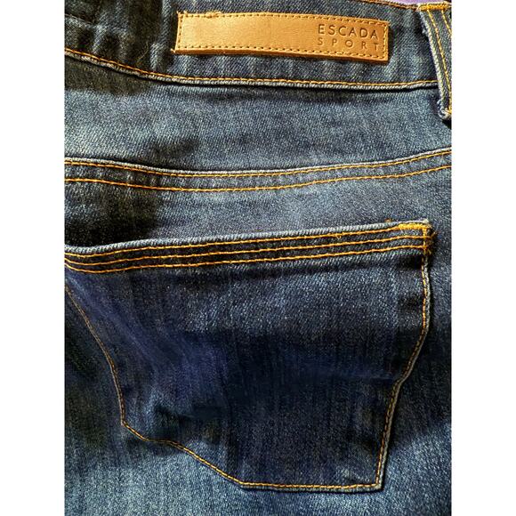 Escada Sport Women's Bootcut Jeans, Size 40 Italian (34" Waist), Made In Italy - Picture 5 of 7